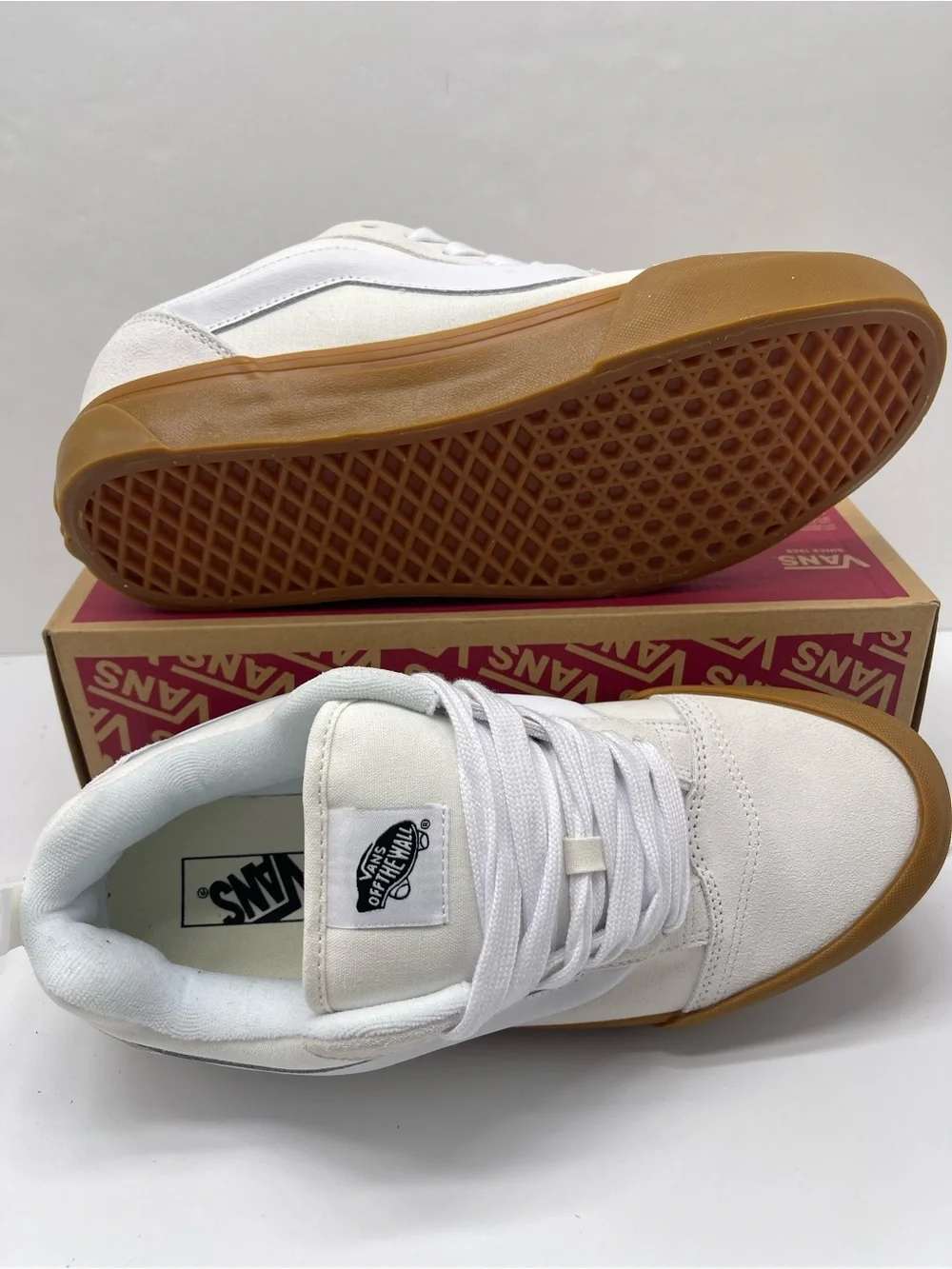 Vans Men’s Sz 11.5 Knu Skool GUM BLANC DE BLANC VN000D22JVY Skate Sneakers